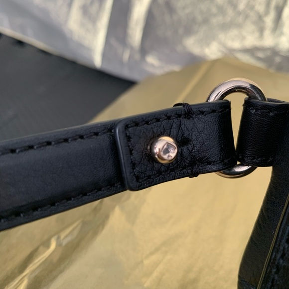 Kate Spade Wristlet - Picture 4 of 4